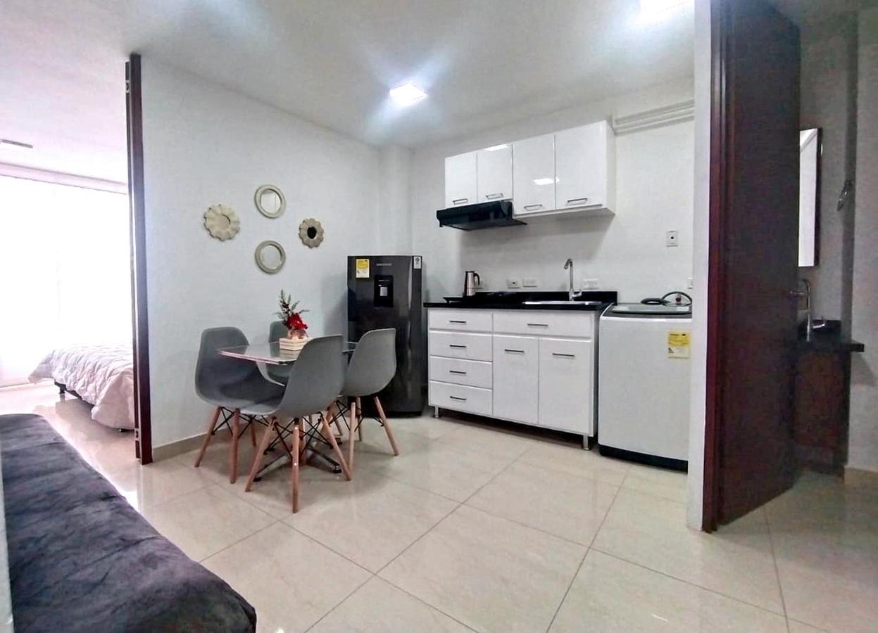 Apartasuites Aaa Modelia Bogota Buitenkant foto