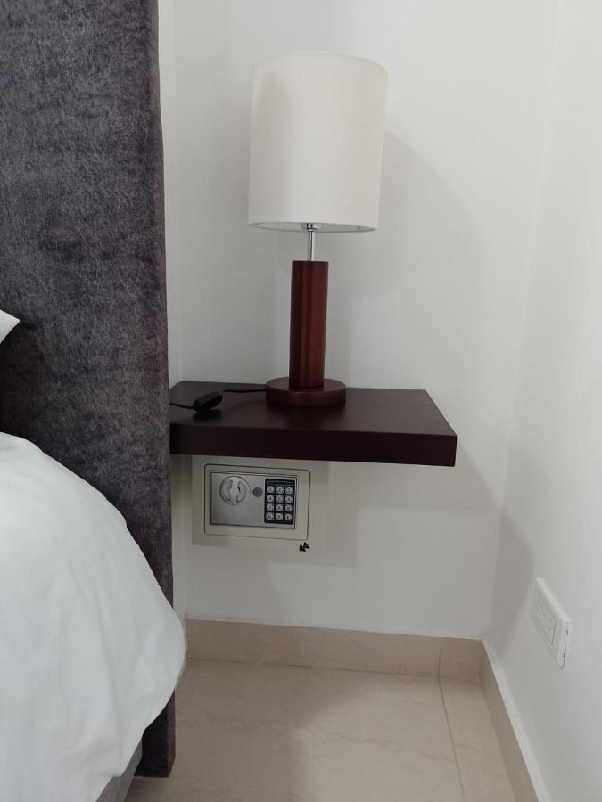 Apartasuites Aaa Modelia Bogota Buitenkant foto